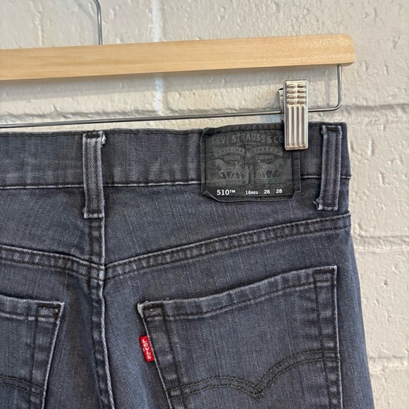 Levi’s 510 skinny jeans in dark grey - Picture 5 of 8